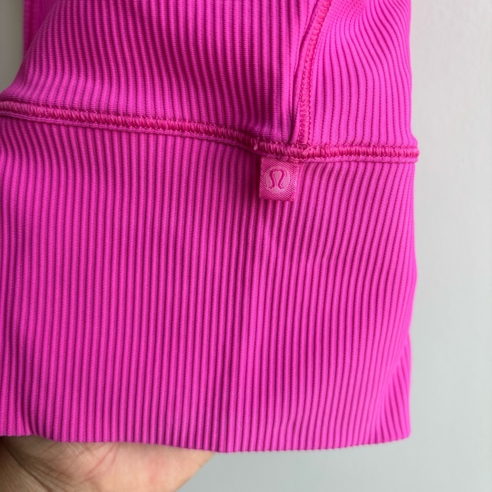 Lululemon Power Pivot Tank‎ Top Ribbed, Size 4 - Picture 3 of 6
